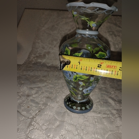 Tracey Porter handpainted glass vase. Vintage collectable blue flowers - Picture 7 of 7